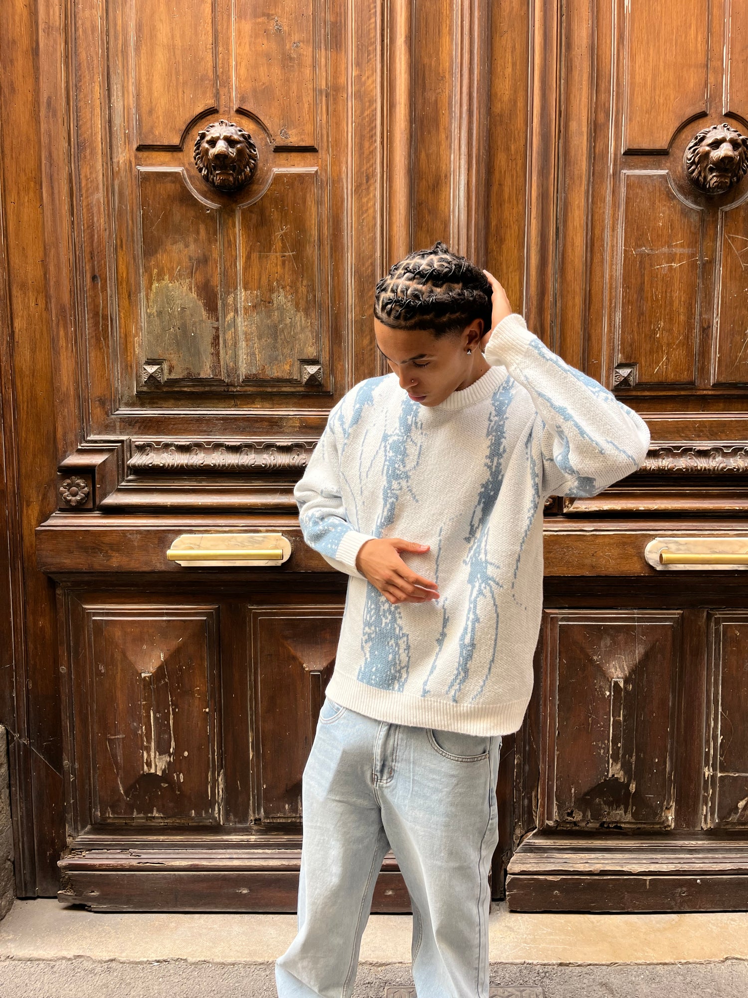 Pull effet laine blanc style tache bleu  