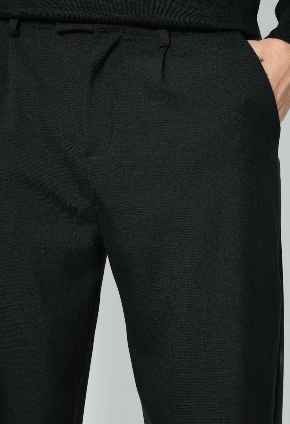 Pantalon Léger Noir - Code Barre 34