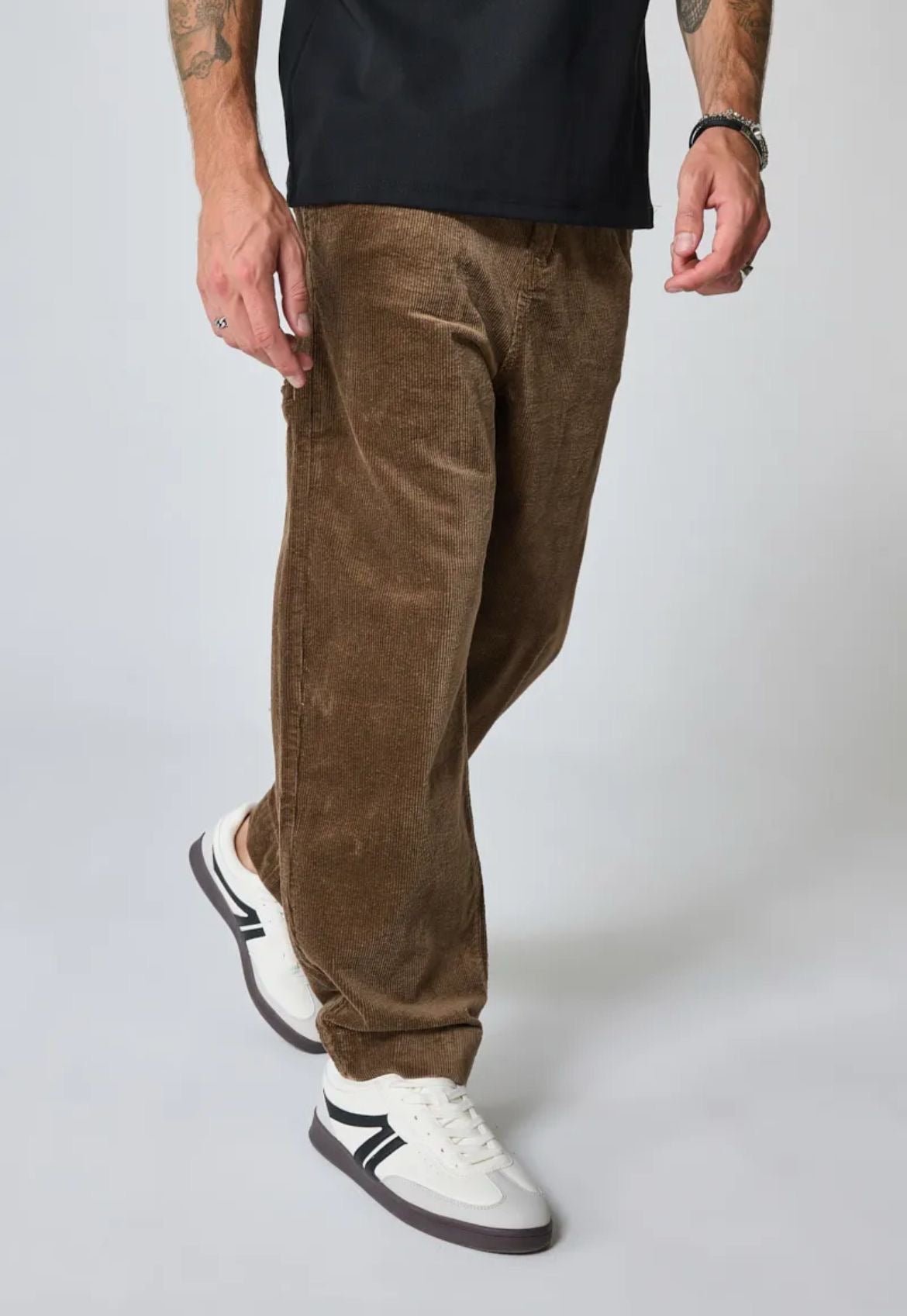 Pantalon uni à rayures en velours - Code Barre 34