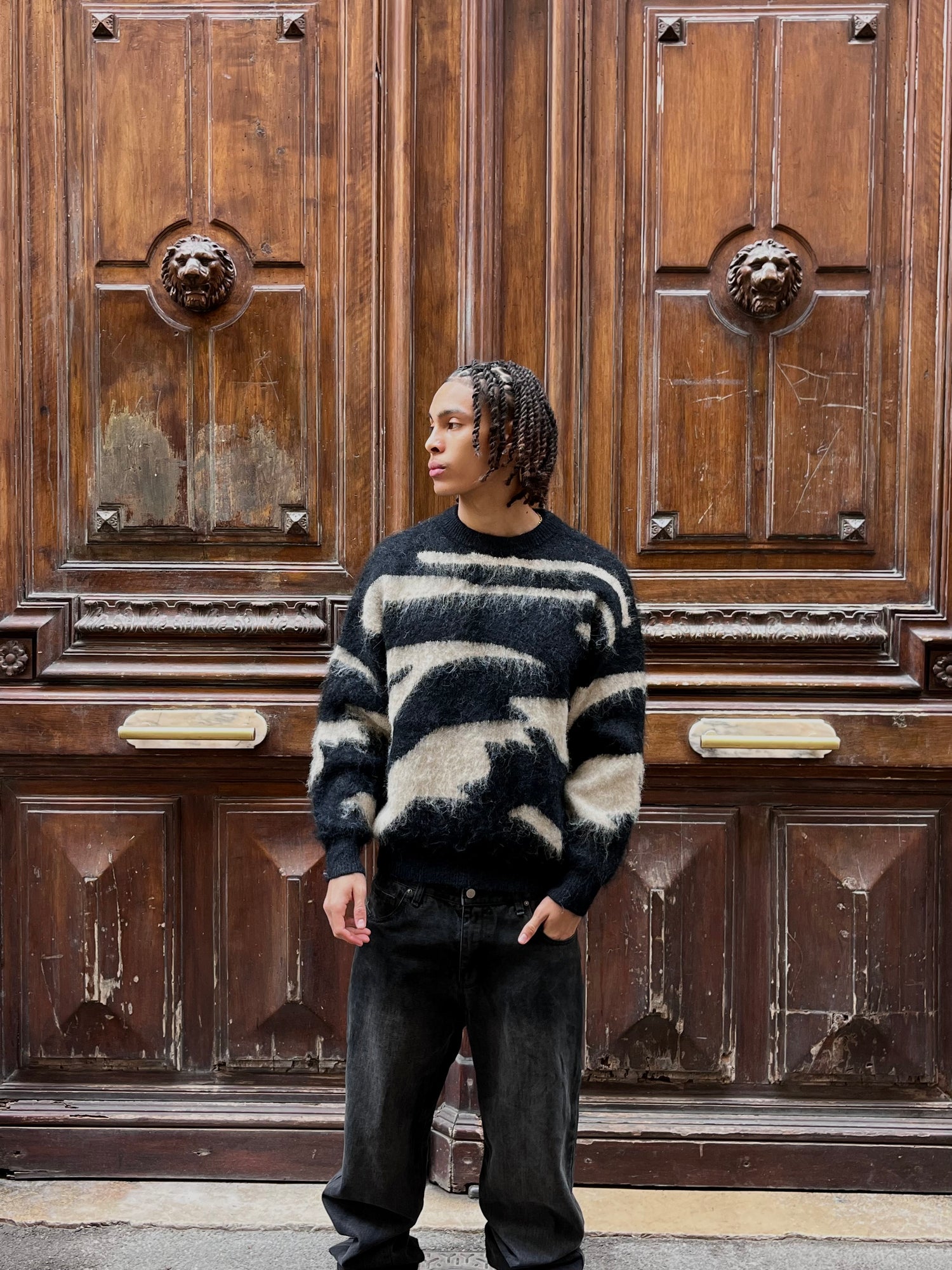 Pull Wave Line rayures verticales noir/blanc sans capuche